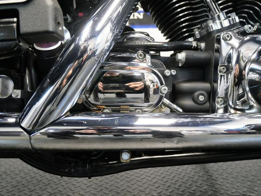 2004 Harley-Davidson® FLHRCI - Road King® Classic