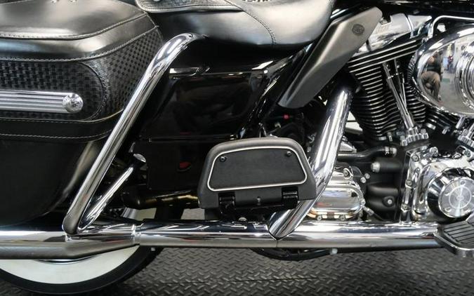 2004 Harley-Davidson® FLHRCI - Road King® Classic