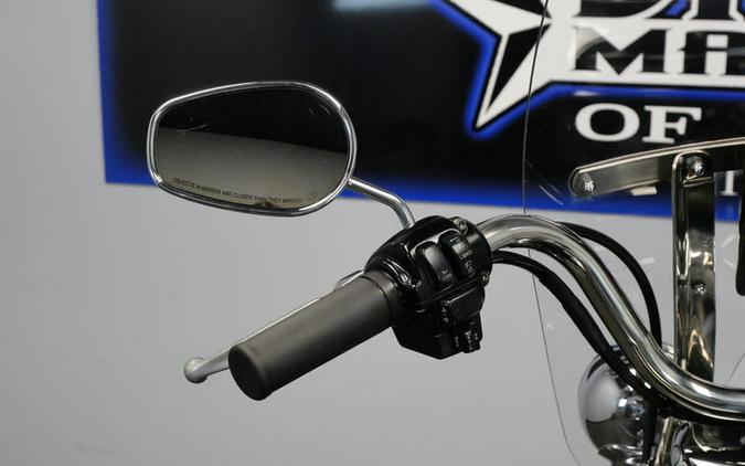 2004 Harley-Davidson® FLHRCI - Road King® Classic