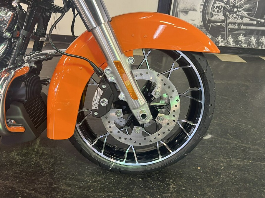 2023 Harley-Davidson Road Glide Special Baja Orange FLTRXS