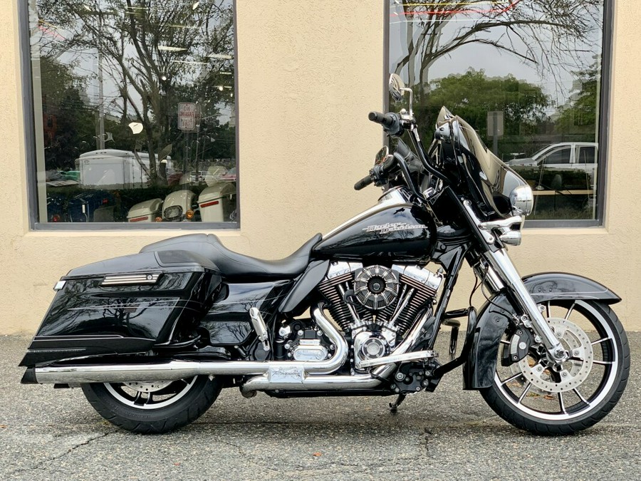 2016 Harley-Davidson Street Glide Special FLHXS