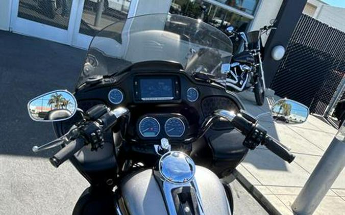 2017 Harley-Davidson Road Glide® Ultra