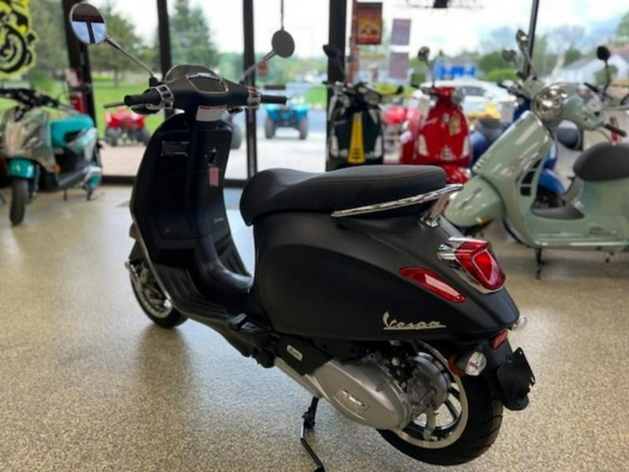 2023 Vespa Primavera 150 S