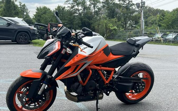 2022 KTM 1290 Super Duke R EVO