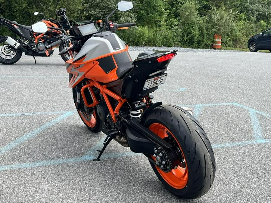 2022 KTM 1290 Super Duke R EVO