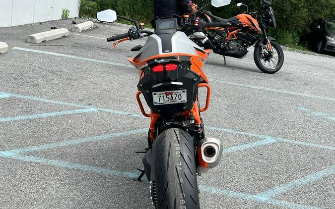 2022 KTM 1290 Super Duke R EVO