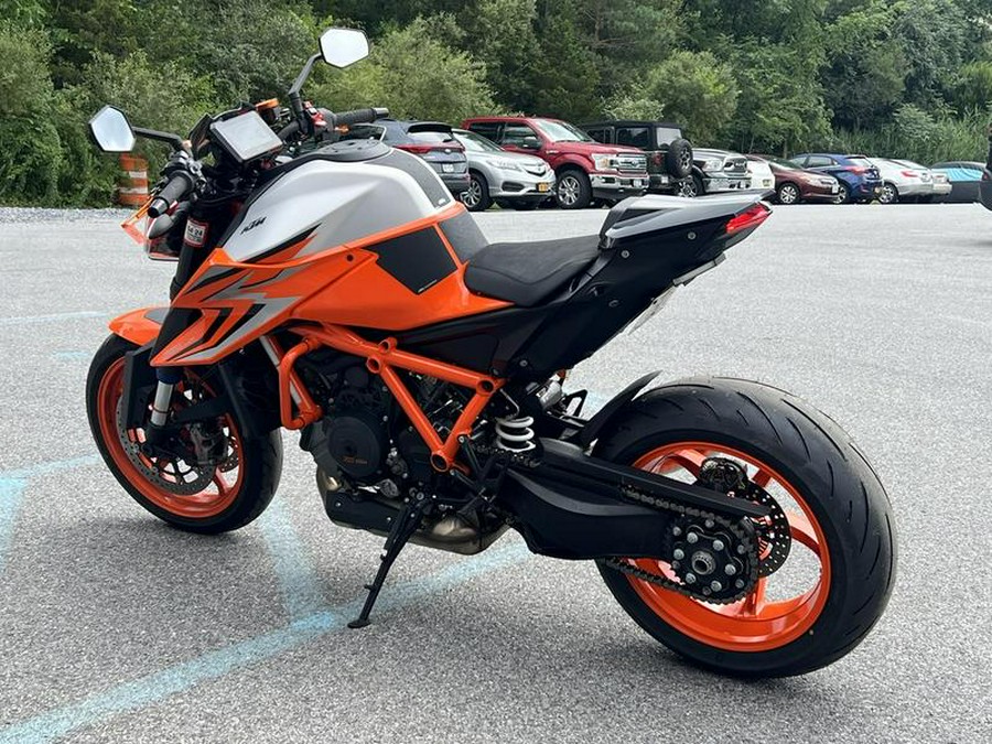 2022 KTM 1290 Super Duke R EVO