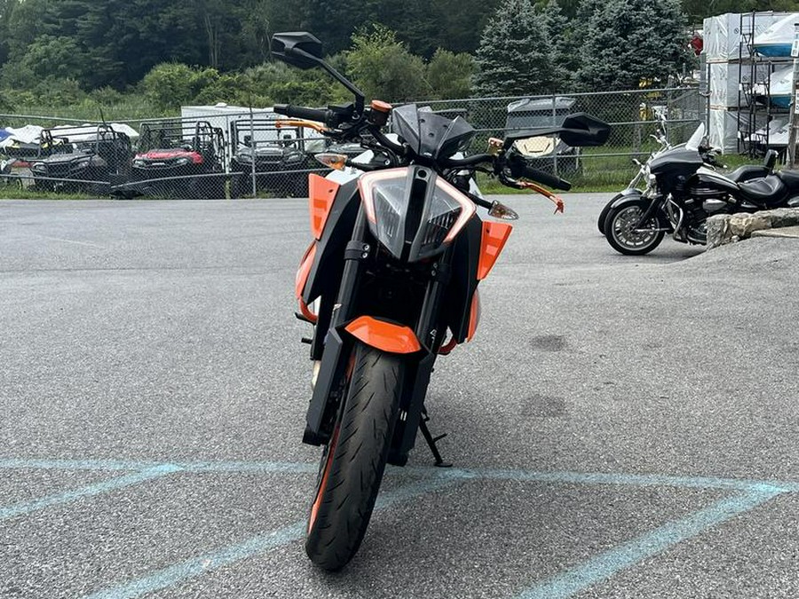 2022 KTM 1290 Super Duke R EVO