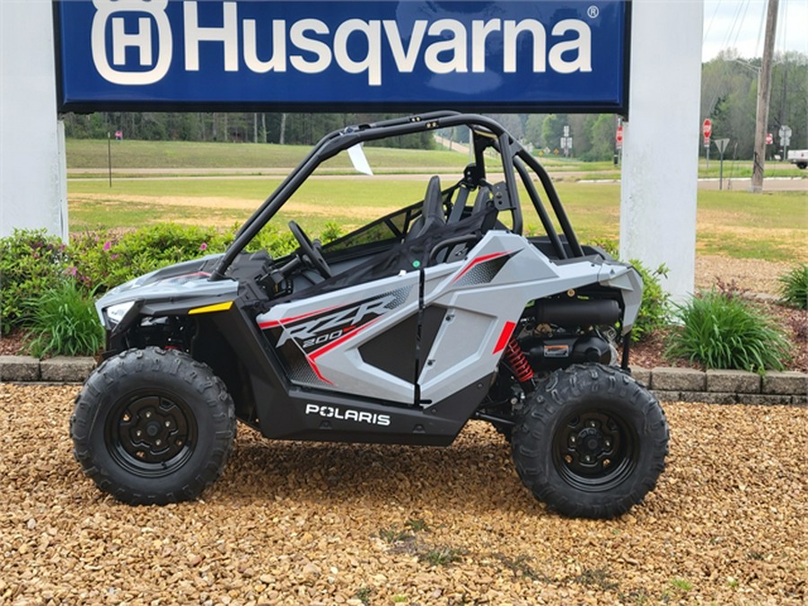 2024 Polaris RZR 200 EFI