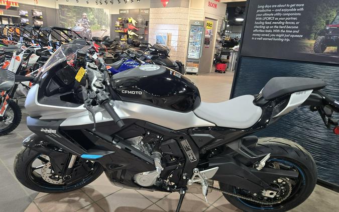 2026 CFMOTO 675SS
