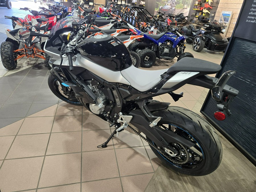 2026 CFMOTO 675SS