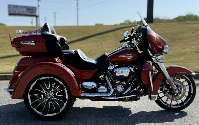 FLHTCUTG 2025 Tri Glide® Ultra