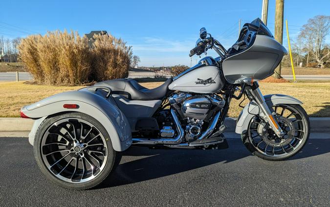 2024 Harley-Davidson Road Glide 3 Billiard Grey