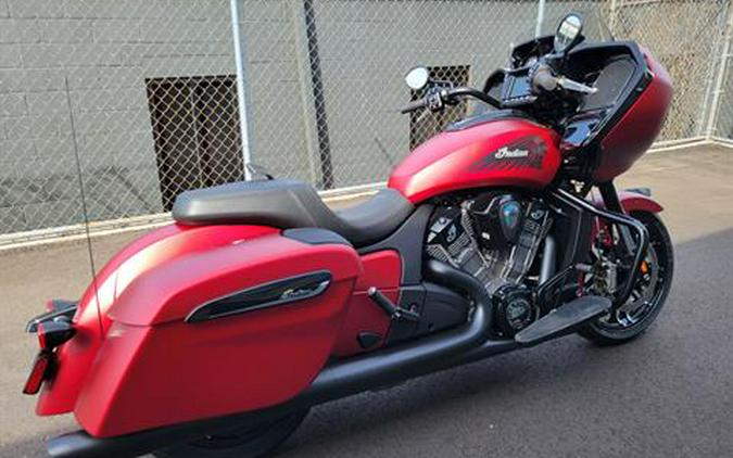 2024 Indian Motorcycle Challenger® Dark Horse® with PowerBand Audio Package