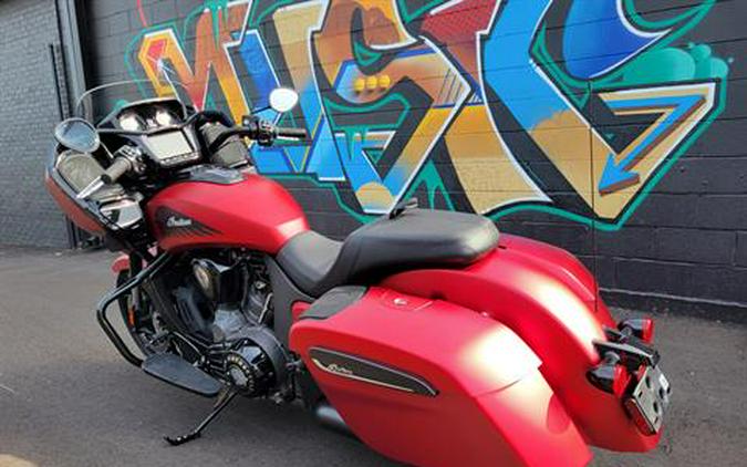 2024 Indian Motorcycle Challenger® Dark Horse® with PowerBand Audio Package