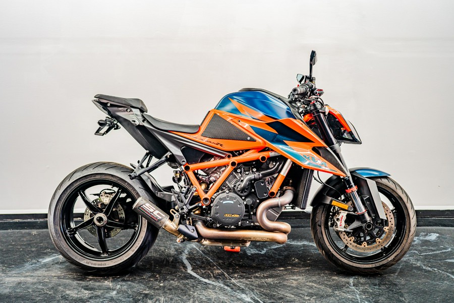 2021 KTM 1290 Super Duke R