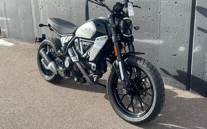 2023 Ducati Scrambler Next-Gen Icon Thrilling Black