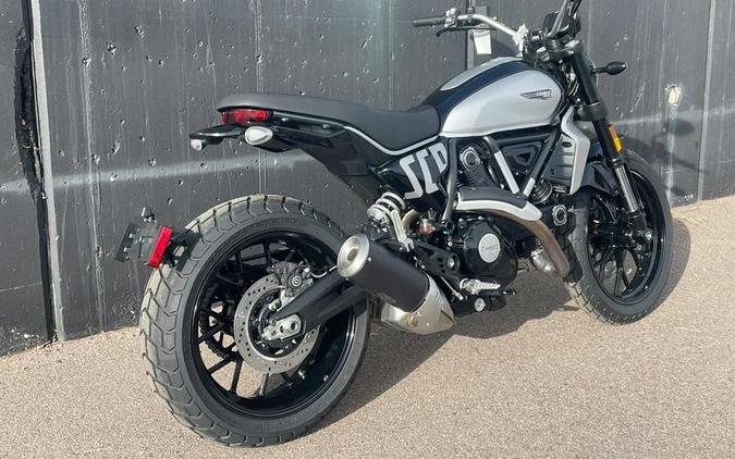 2023 Ducati Scrambler Next-Gen Icon Thrilling Black