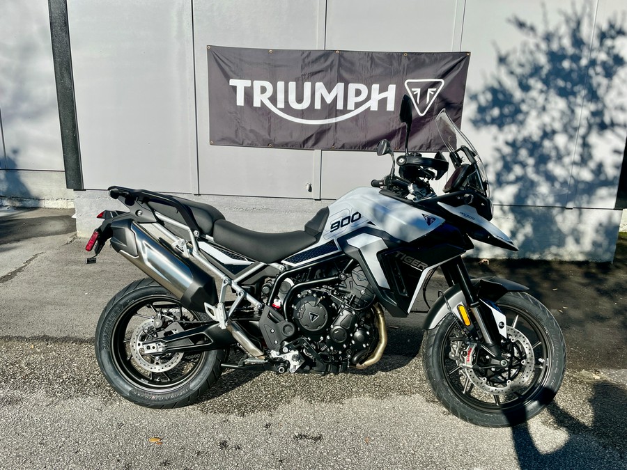 2024 Triumph Tiger 900 GT Pro