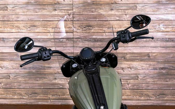 2025 Super Chief® Dark Horse® Black Metallic - Indian Motorcycle