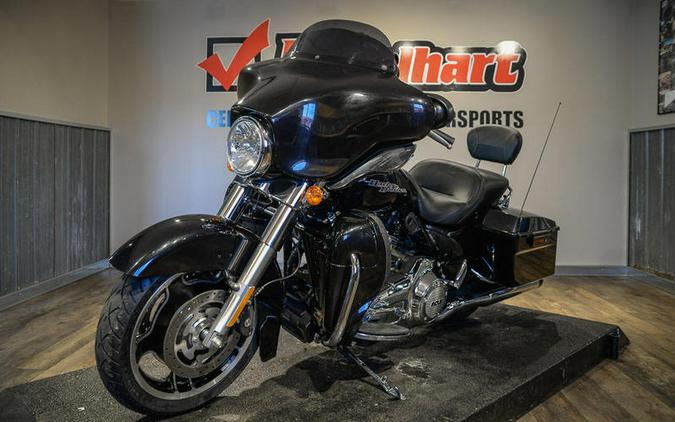 2013 Harley-Davidson® FLHX - Street Glide®