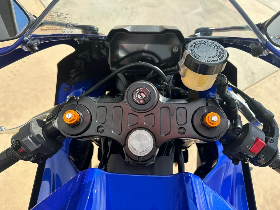 2024 YAMAHA YZF-R7