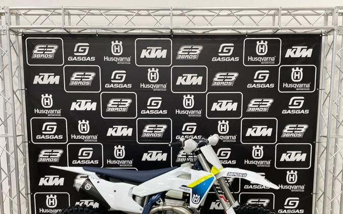 2025 Husqvarna Motorcycles FX 350