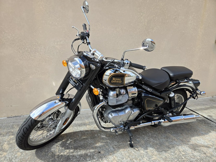 2026 ROYAL ENFIELD CLASSIC 650