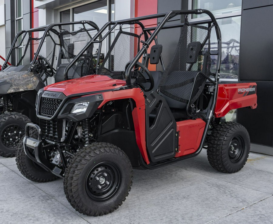 2025 Honda® Pioneer 520