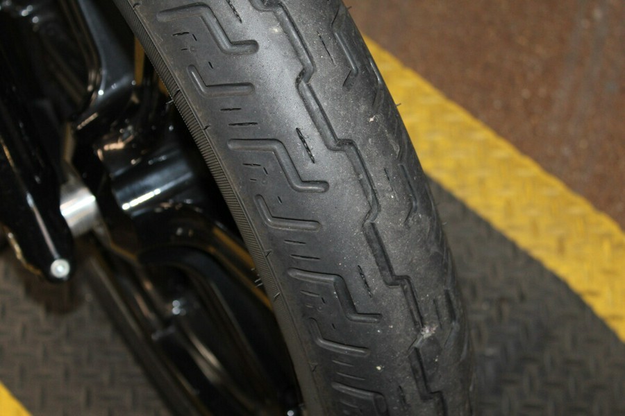 Harley-Davidson® Street Bob® 114 2022 FXBBS 054161T REDLINE RED