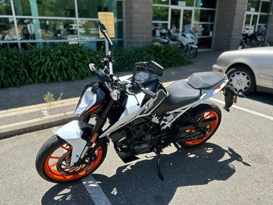 2021 KTM 200 DUKE