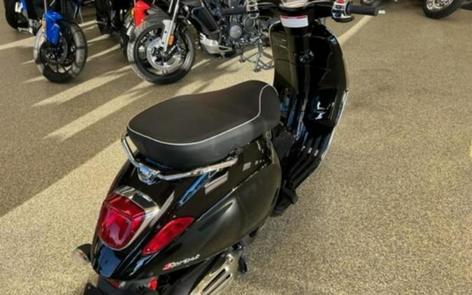 2022 Vespa Sprint 50