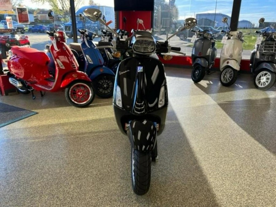 2022 Vespa Sprint 50