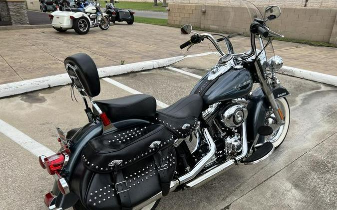 2015 Harley-Davidson® FLSTC - Heritage Softail® Classic