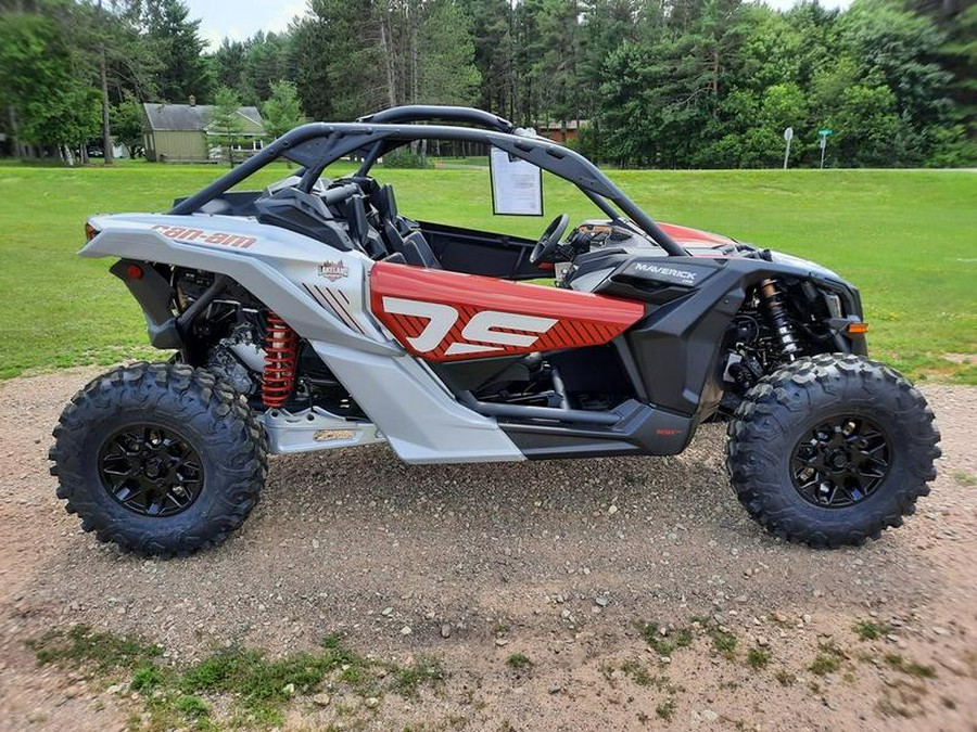 2024 Can-Am® Maverick X3 DS Turbo Fiery Red & Hyper Silver