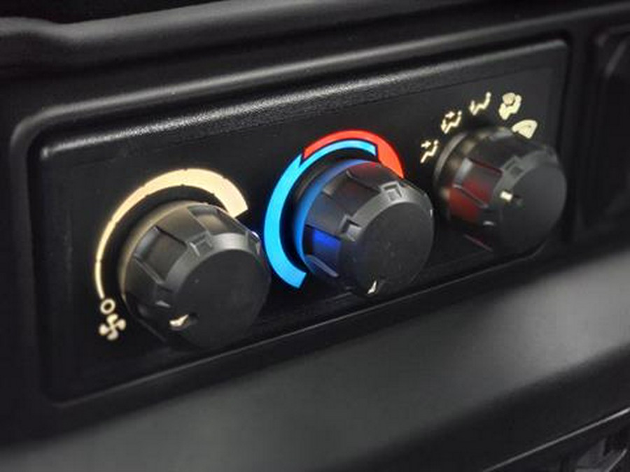 2026 Can-Am Defender Limited HD11