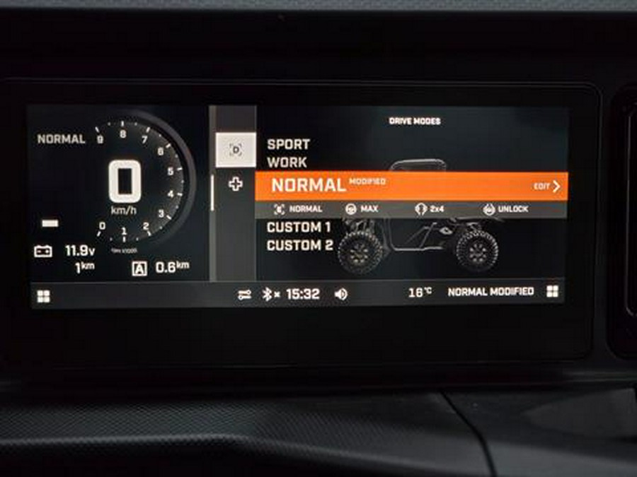 2026 Can-Am Defender Limited HD11