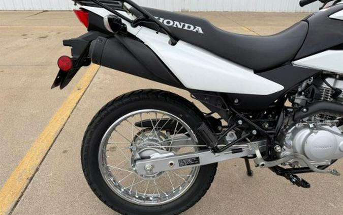 2023 Honda XR150L