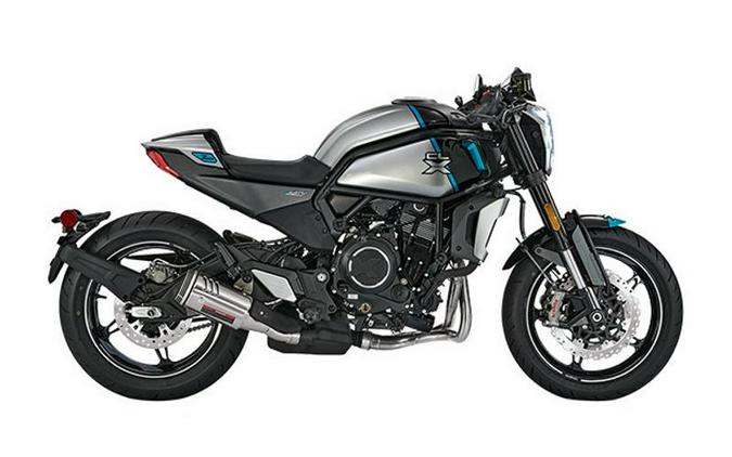 2023 CFMoto 700CL-X Sport