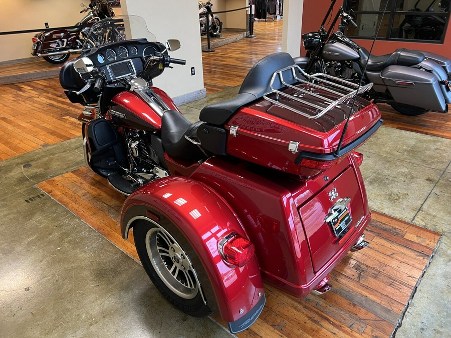 Used 2018 Harley-Davidson Tri-Glide Ultra Trike For Sale Near Memphis, TN