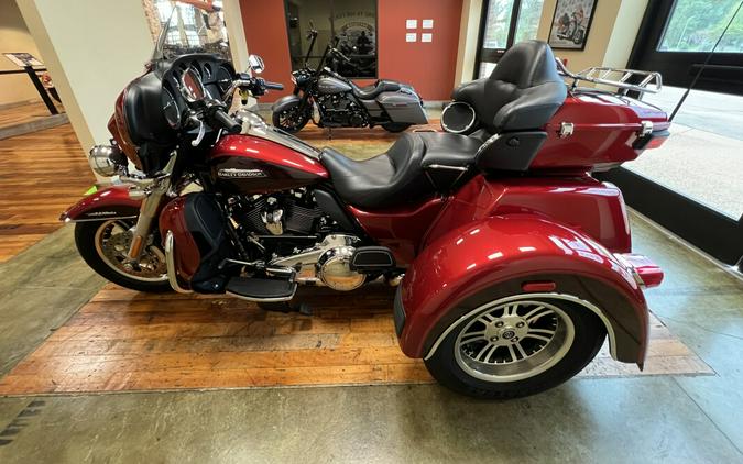 Used 2018 Harley-Davidson Tri-Glide Ultra Trike For Sale Near Memphis, TN