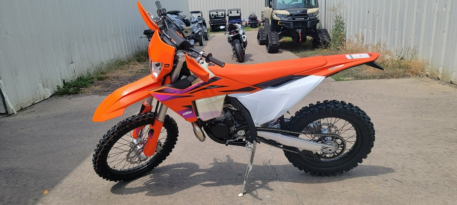 2024 KTM XC 250