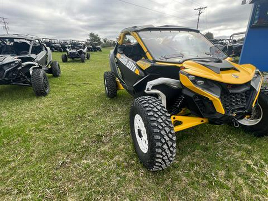 2024 Can-Am Maverick R X RS with Smart-Shox