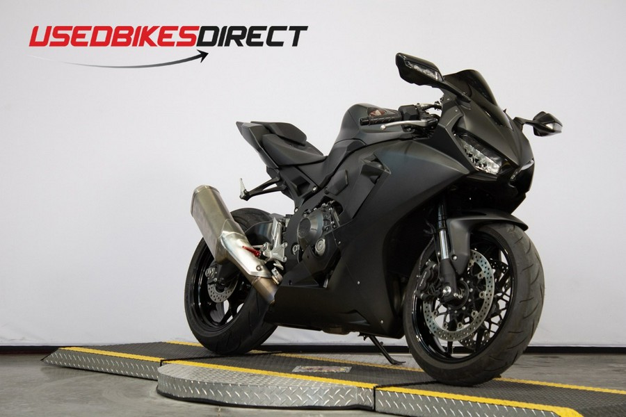 2017 Honda CBR1000RR - $12,999.00