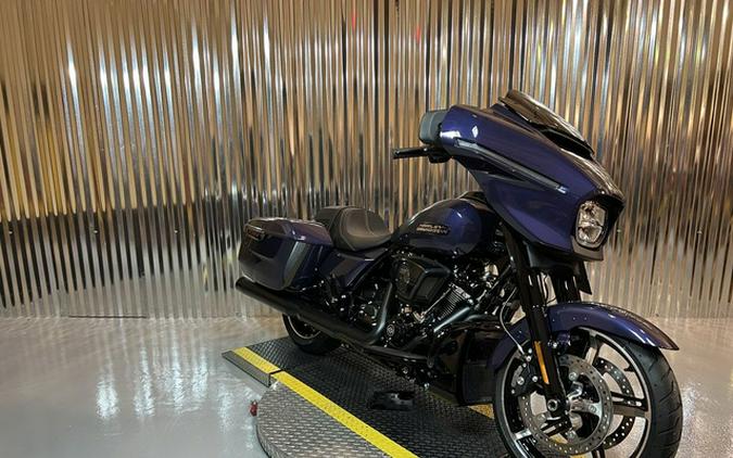 2026 Harley-Davidson FLHX - Street Glide
