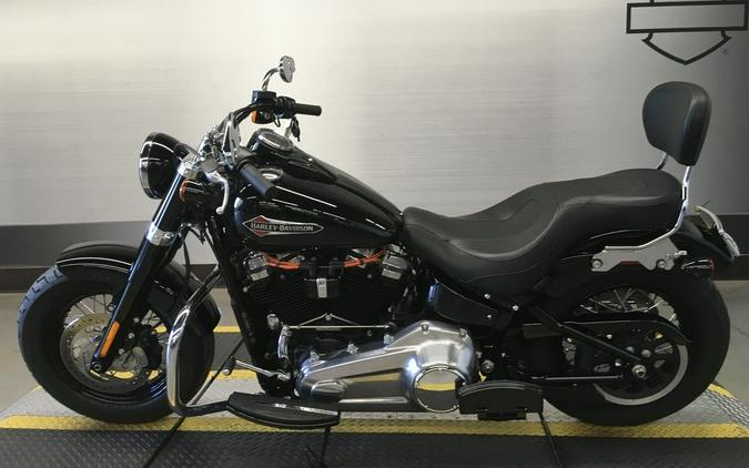2020 Harley-Davidson® FLSL - Softail® Softail Slim®