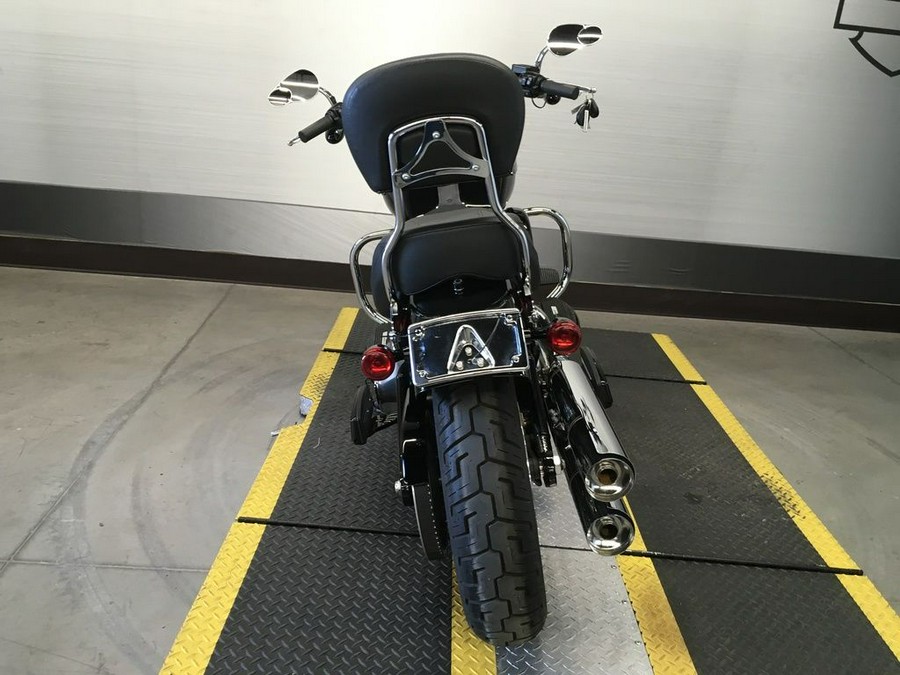 2020 Harley-Davidson® FLSL - Softail® Softail Slim®