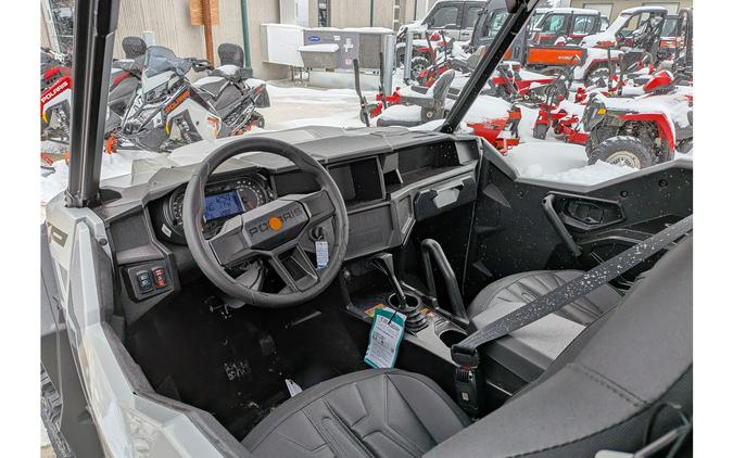 2026 Polaris GENERAL® XP 4 1000 Sport