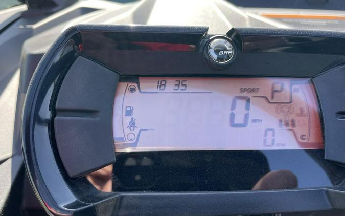 2025 Can-Am COMMANDER DPS 700 - COMPASS GREEN