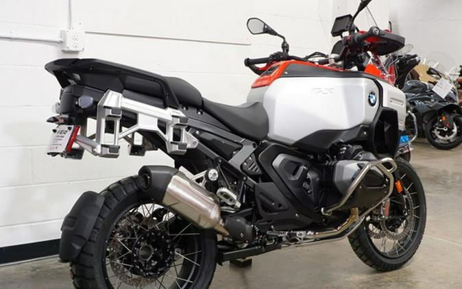 2025 BMW R 1300 GS Adventure Racing Red
